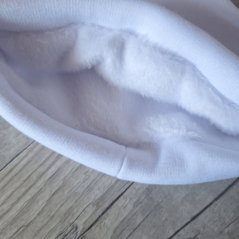 Bonnet simple prénom brodé en tissu Polaire alpine personnalisable avec prénom brodé - Oeko-Tex